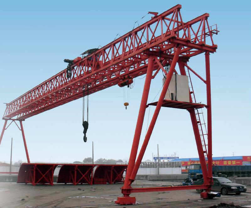 鐵路局采購(gòu)雙梁花架門式起重機(jī)