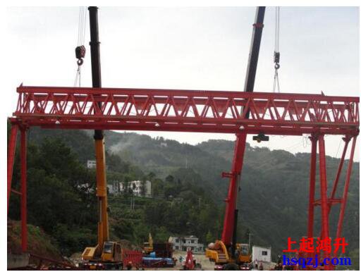 龍門吊出租使用過程中有故障應(yīng)該怎么辦?