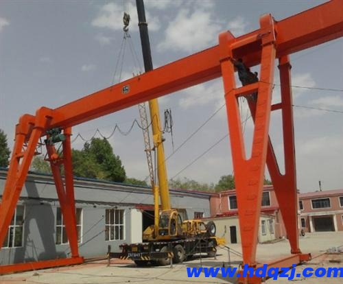 起重機的連接螺釘斷了該怎么將其拆卸下來？