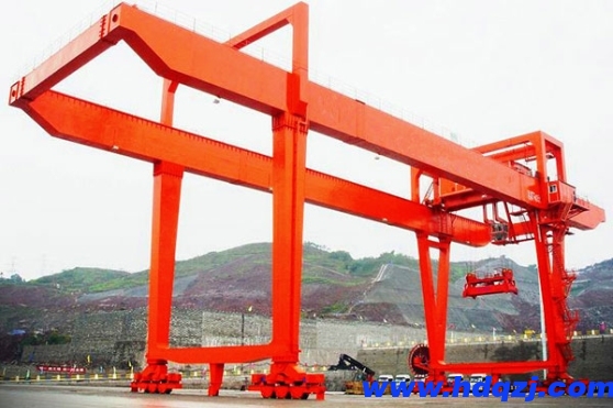 U型門(mén)機(jī)