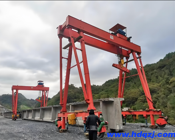 龍門(mén)吊減速機(jī)為什么會(huì)漏油? 龍門(mén)吊減速機(jī)為什么會(huì)漏油?